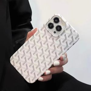 Goyard iPhone Case In Goyardine White